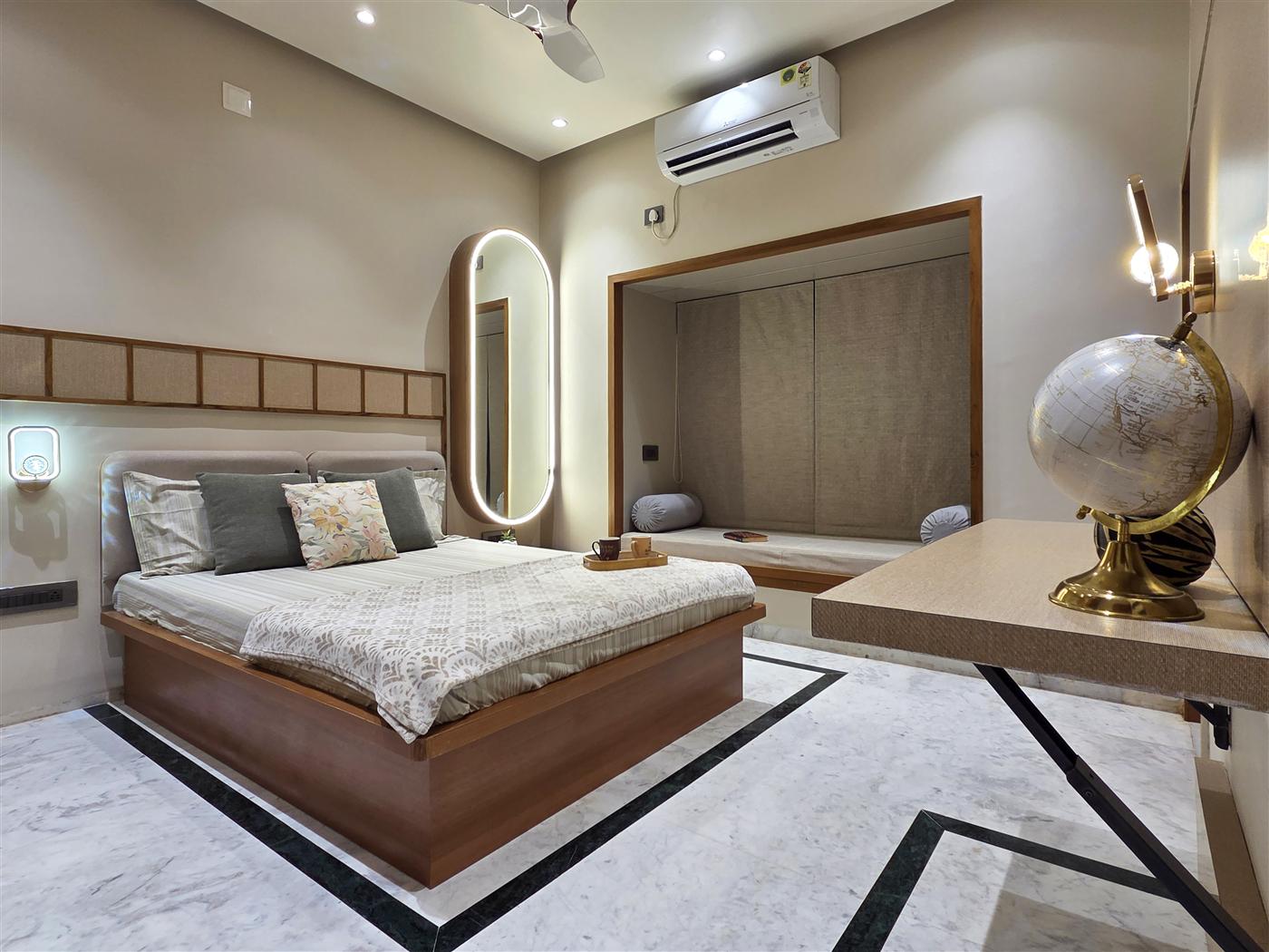5BHK Ultra Luxurious Bunglow