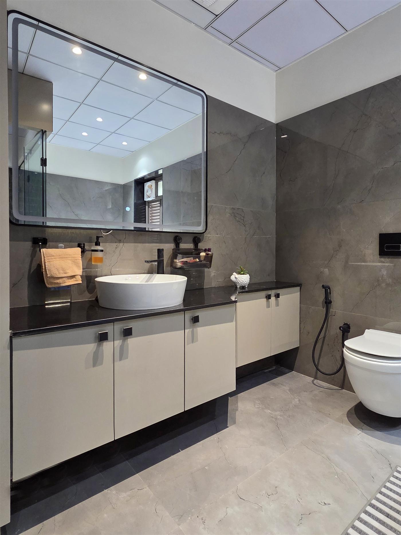 5BHK Ultra Luxurious Bunglow