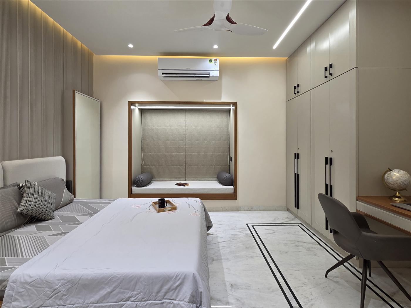 5BHK Ultra Luxurious Bunglow