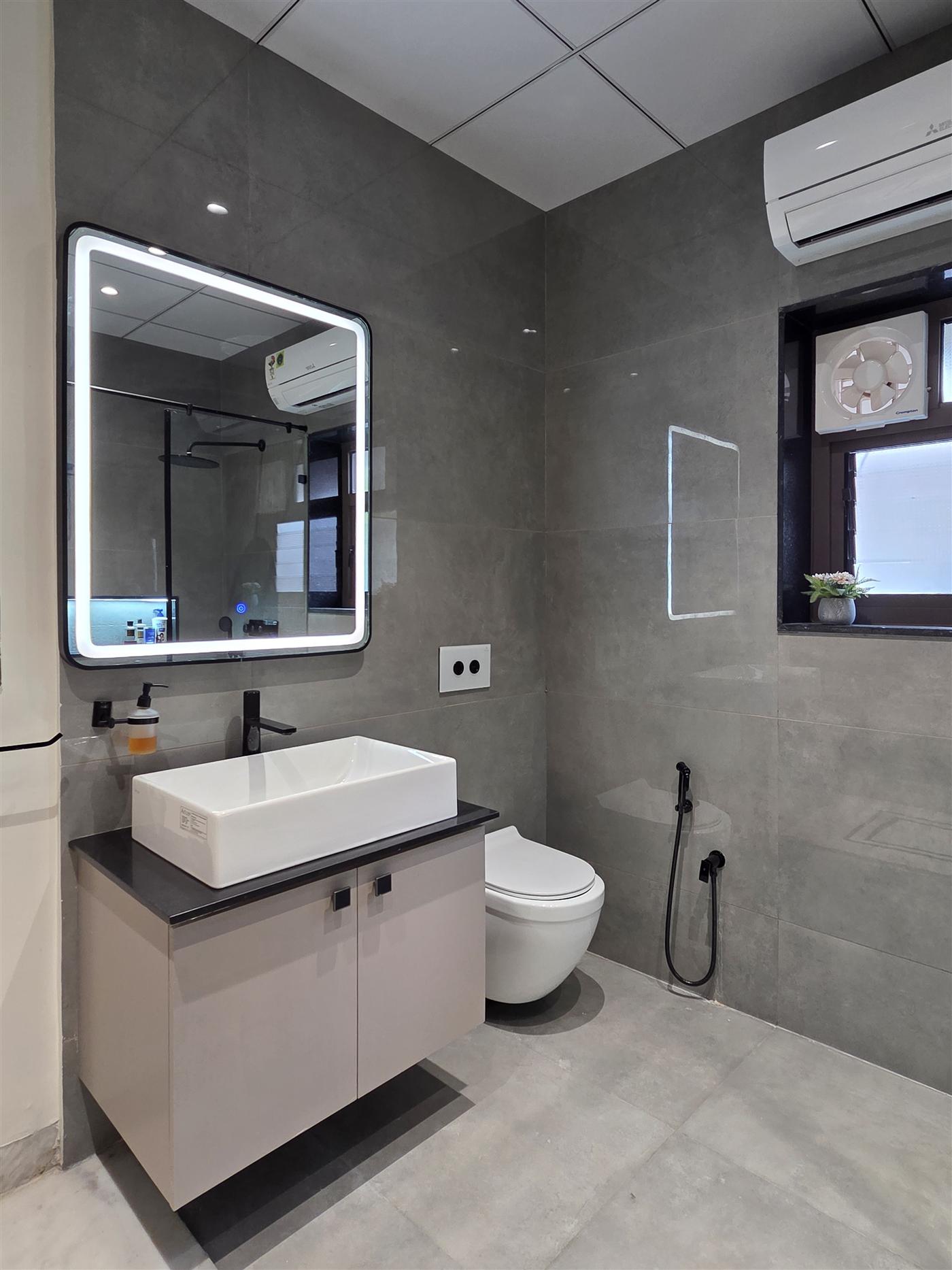 5BHK Ultra Luxurious Bunglow