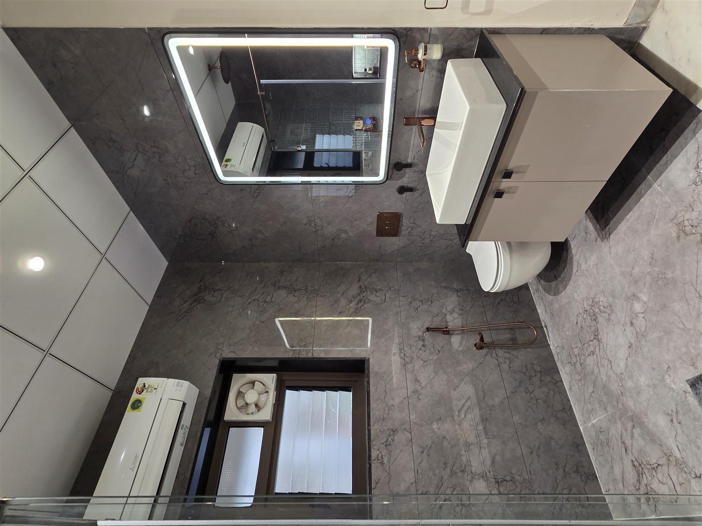 5BHK Ultra Luxurious Bunglow