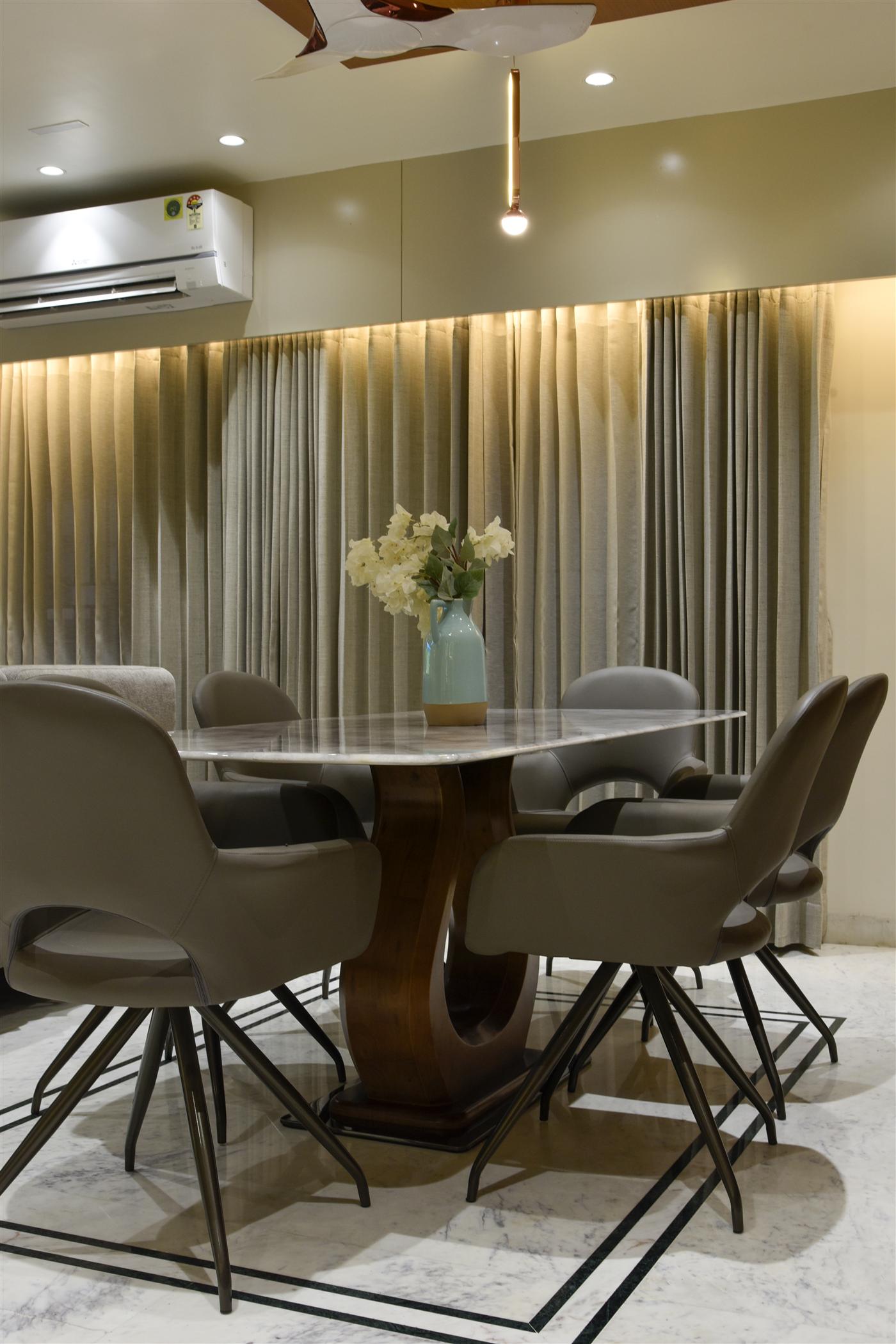 5BHK Ultra Luxurious Bunglow