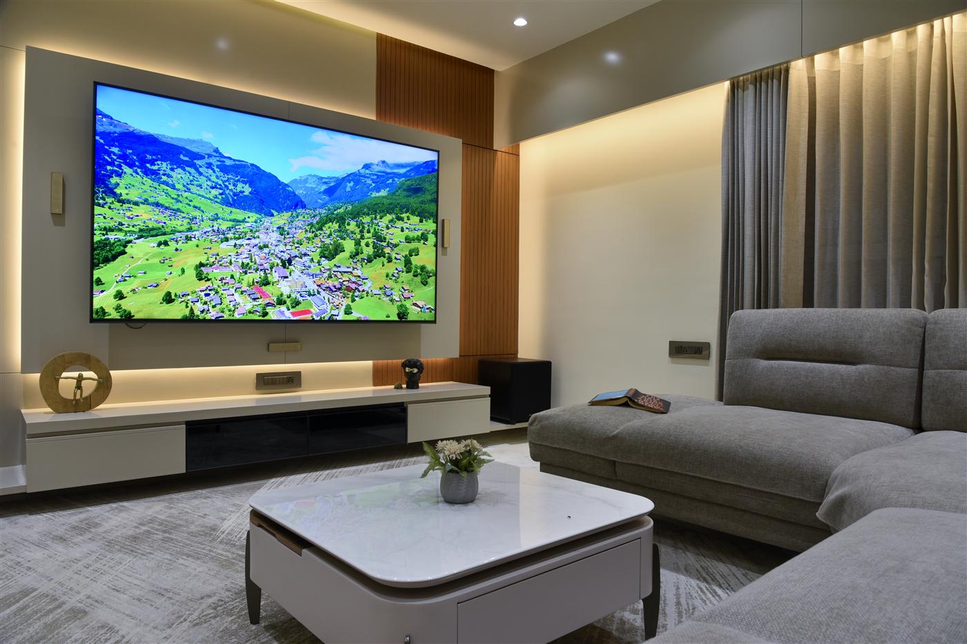 5BHK Ultra Luxurious Bunglow