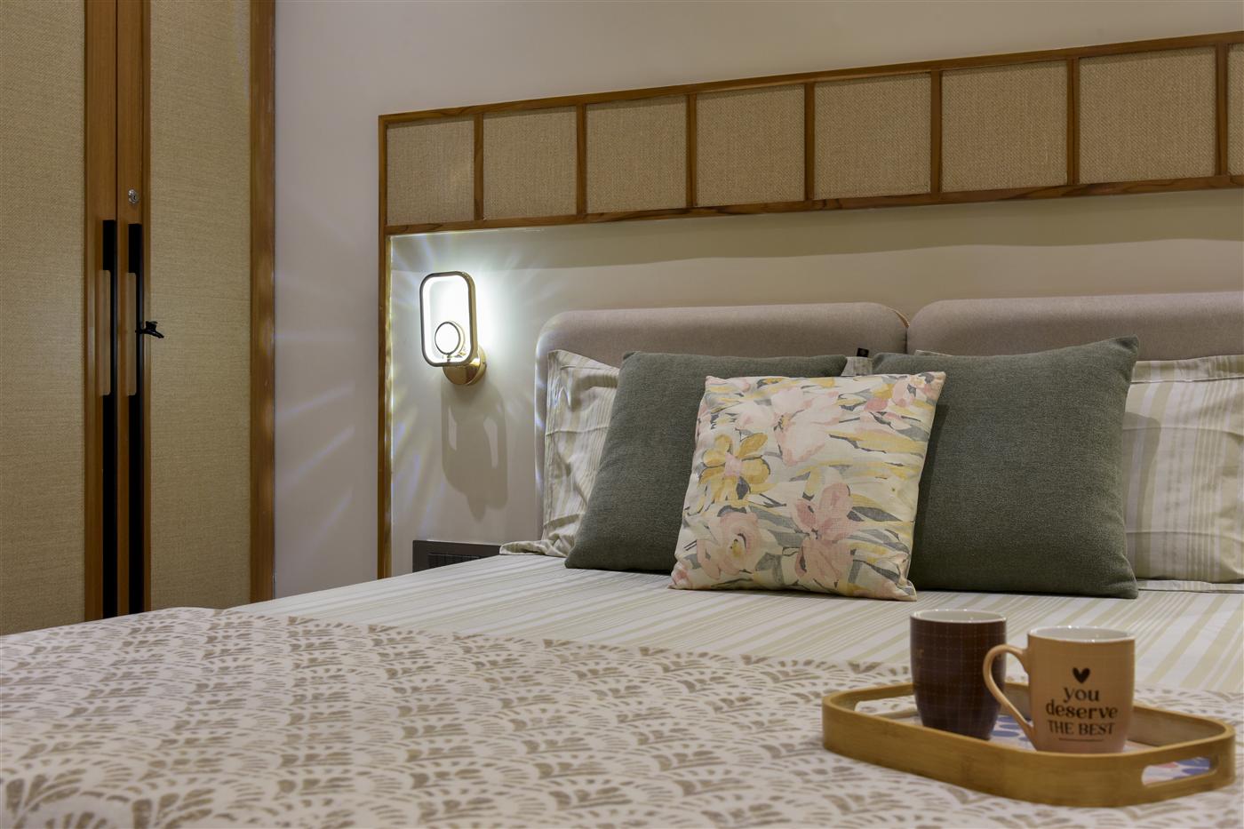 5BHK Ultra Luxurious Bunglow
